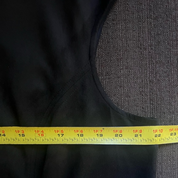 THE LIMITED COLLECTION Black
Faux Leather Suede Pleated
Dress Size 1X NWT $109 - Picture 8 of 13